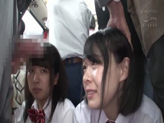 NHDTB-320_B 仲良し2人組いじり比べ痴漢2 友達の前で交互にイカされた女子○生 Part 2海报剧照