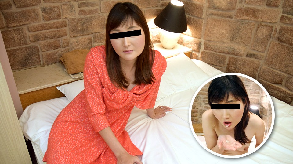 人妻熟女paco276 ごっくんする人妻たち105 ～モデル並みのスレンダー美人～海报剧照